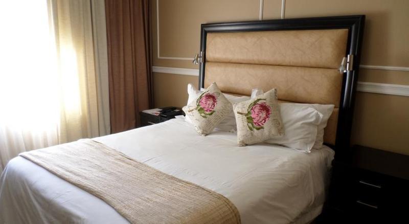 The Devonshire Hotel Йоханнесбург Экстерьер фото