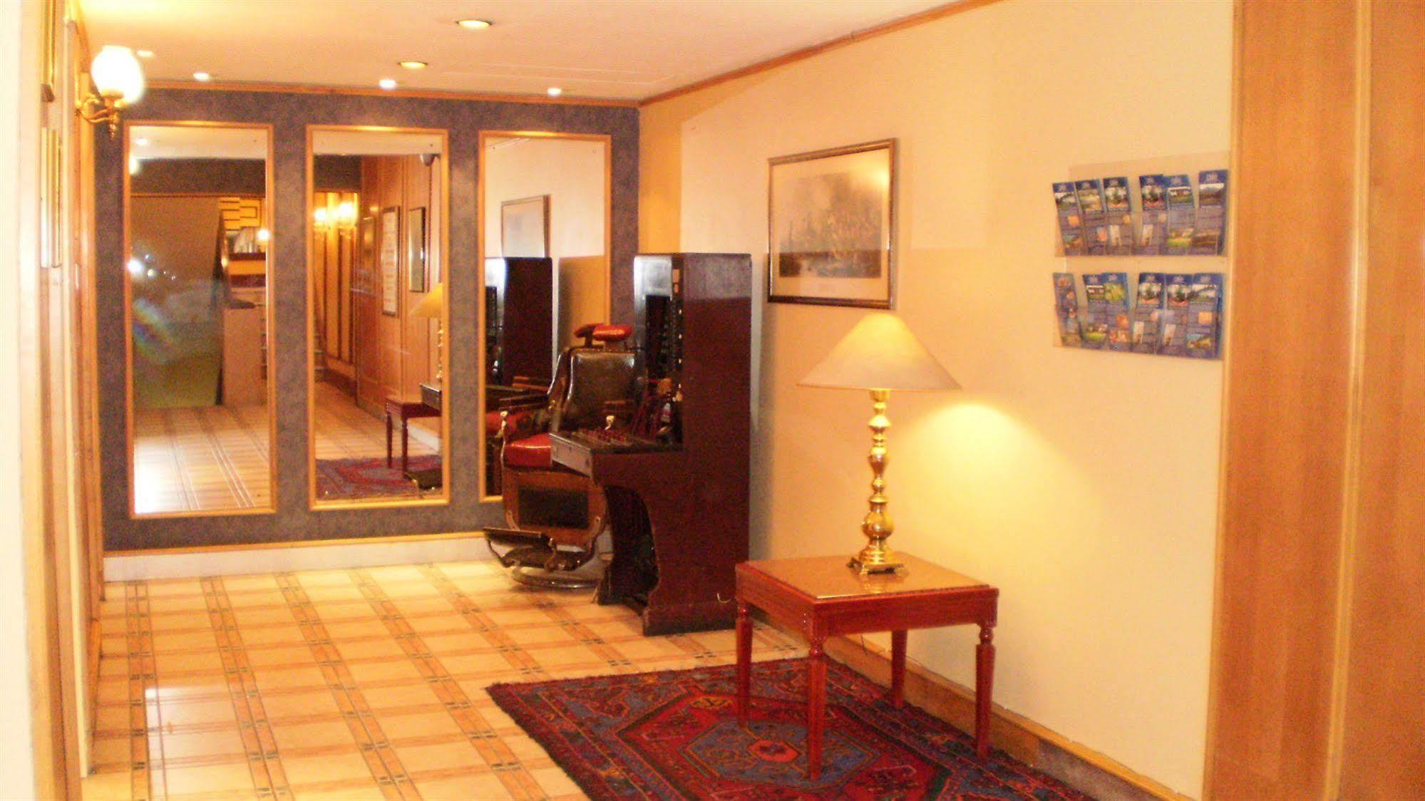 The Devonshire Hotel Йоханнесбург Экстерьер фото